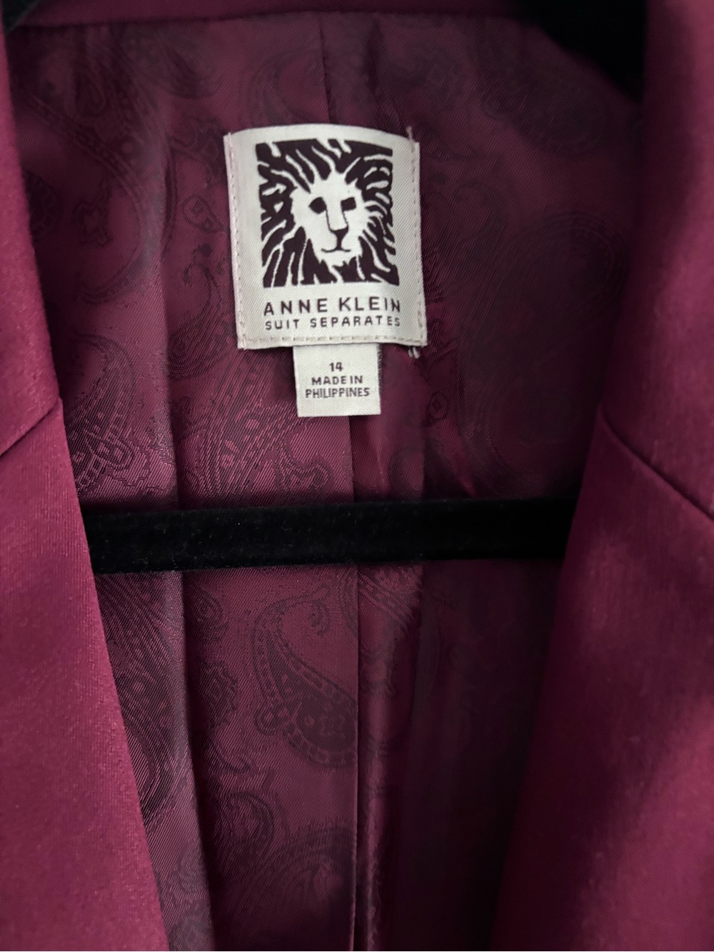 Anne Klein Single-Button Blazer in Wine - Picture 3 of 4